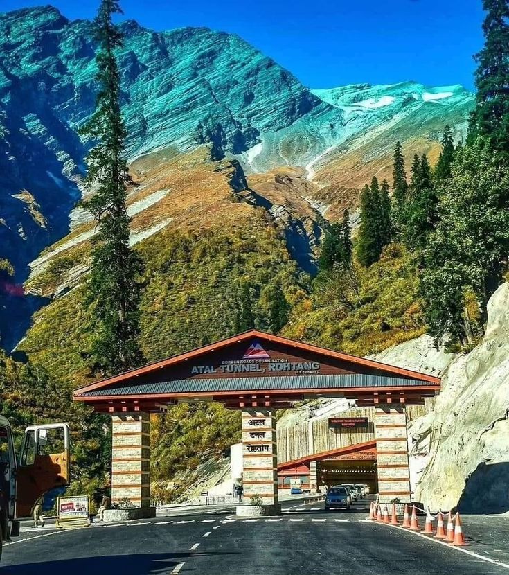Atal Tunnel / Rohtang route